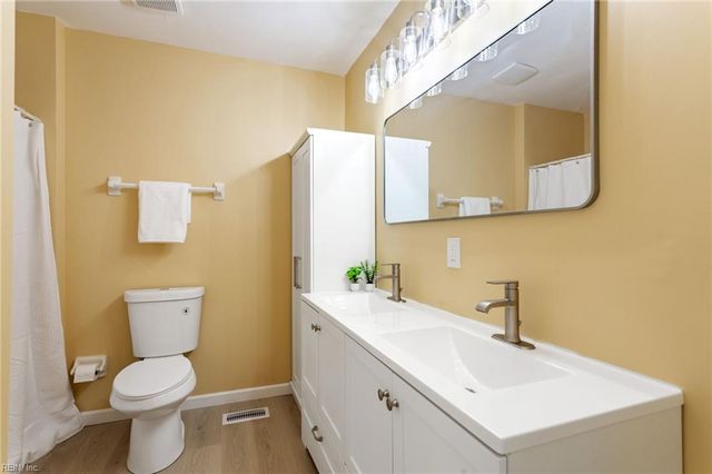 648 Ocean Lakes DR, Virginia Beach, VA 23454