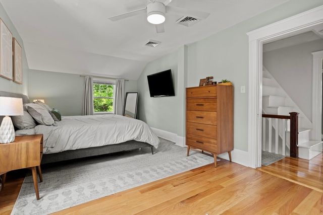 19 Broadway, Lynn, MA 01904