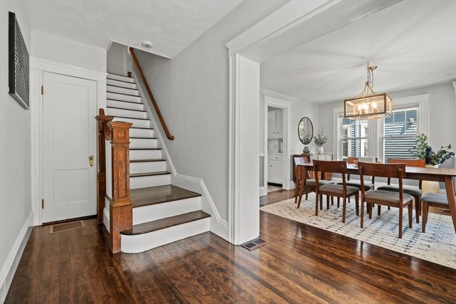 19 Broadway, Lynn, MA 01904