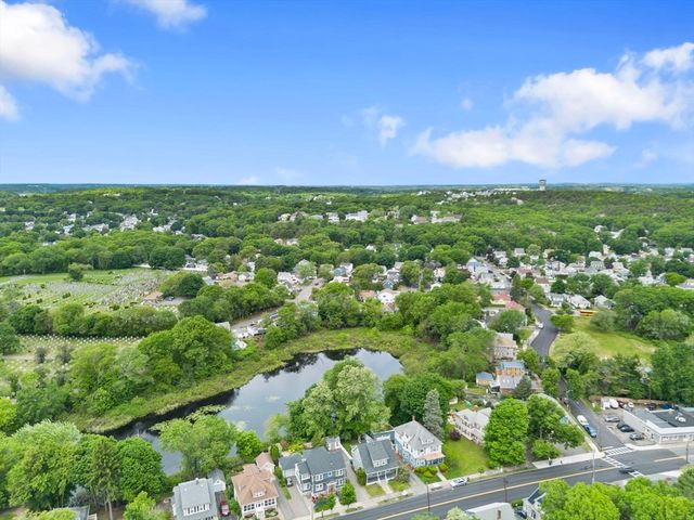19 Broadway, Lynn, MA 01904