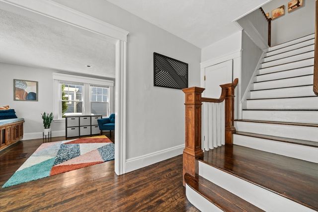 19 Broadway, Lynn, MA 01904