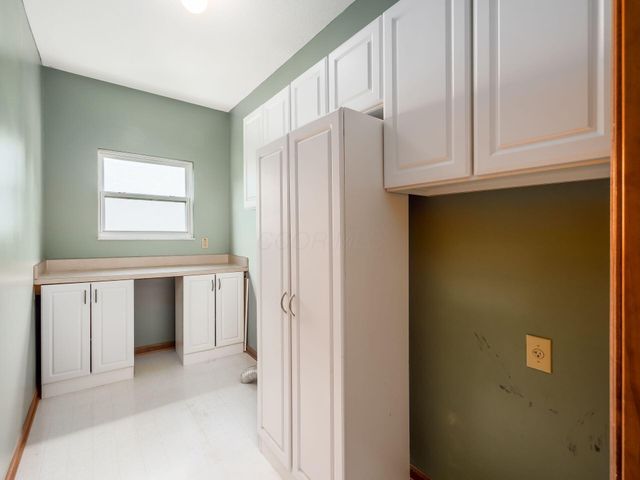 4305 Charles Court, Hilliard, OH 43026