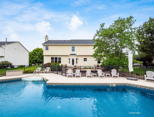 4305 Charles Court, Hilliard, OH 43026