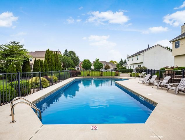 4305 Charles Court, Hilliard, OH 43026