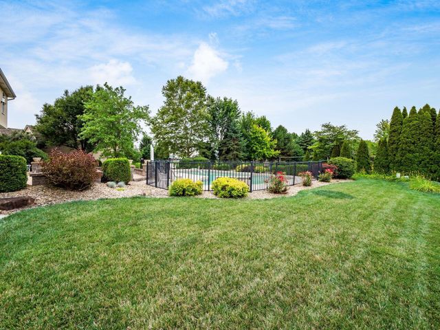 4305 Charles Court, Hilliard, OH 43026
