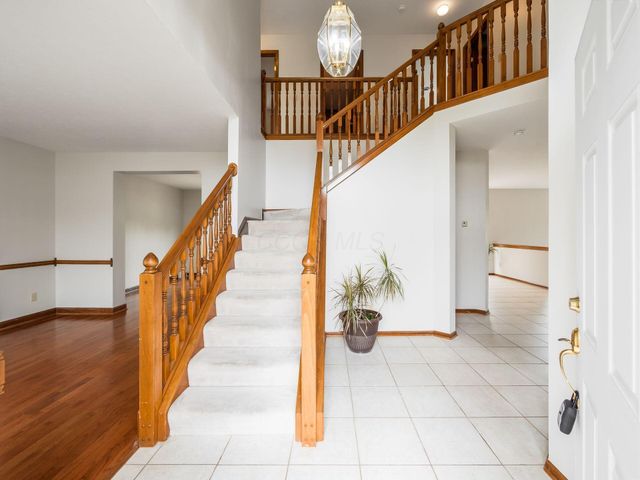 4305 Charles Court, Hilliard, OH 43026
