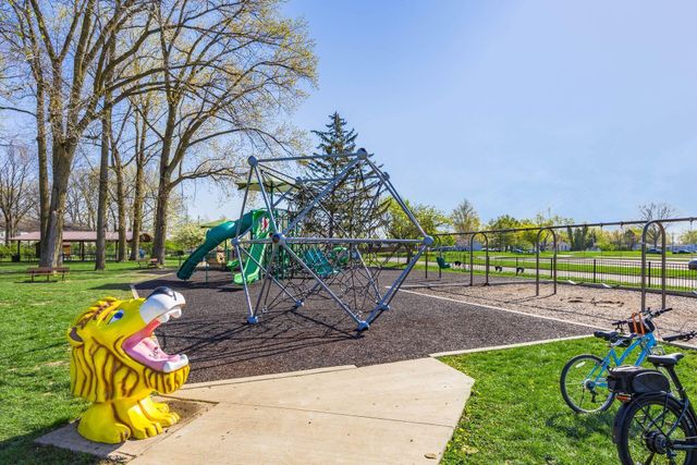 4305 Charles Court, Hilliard, OH 43026