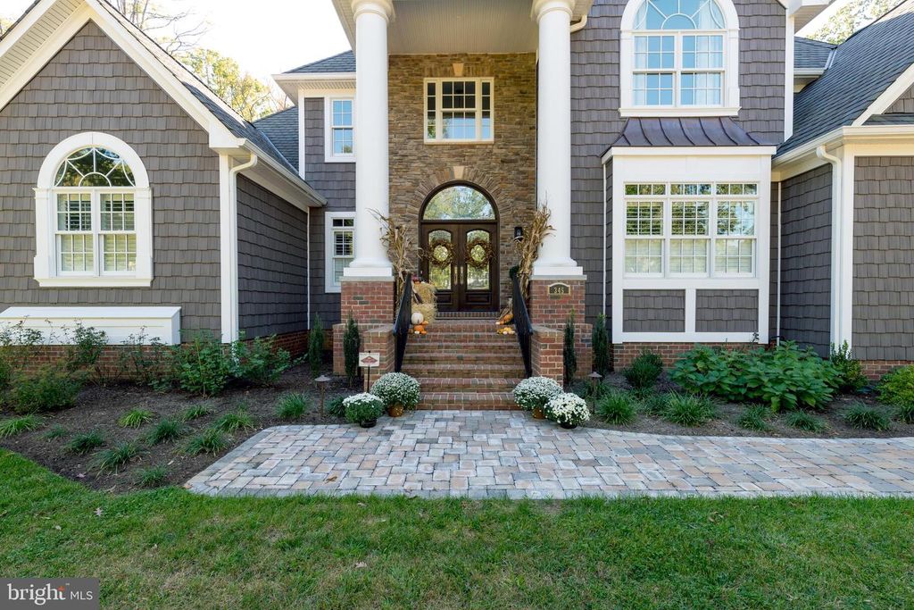 345 DUBOIS RD, Annapolis, MD 21401