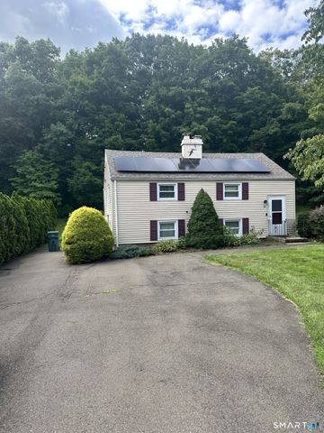 15 Earl Avenue, Hamden, CT 06514
