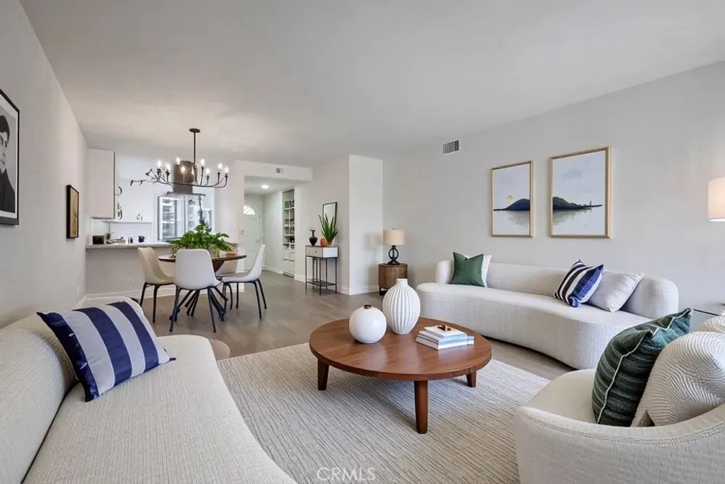 4682 Warner B102, Huntington Beach, CA 92649