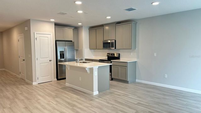 4988 PRAIRIE PRESERVE RUN, St Cloud, FL 34772