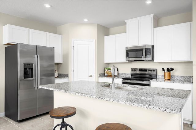 1573 STARLING SONG LANE, Lakeland, FL 33811