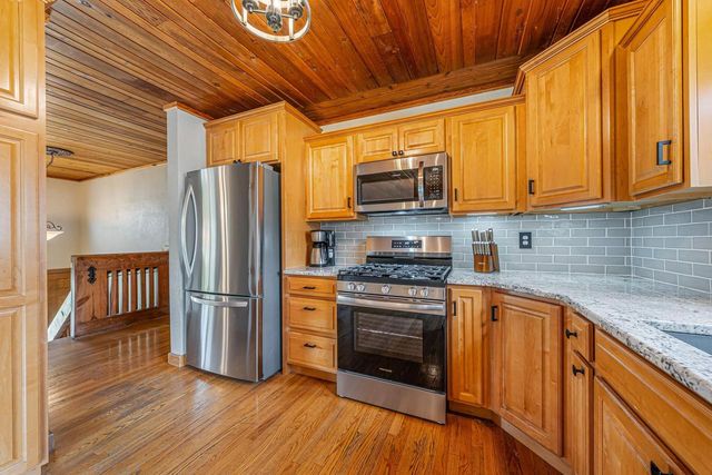 2104 HAZEL STREET, Oshkosh, WI 54901