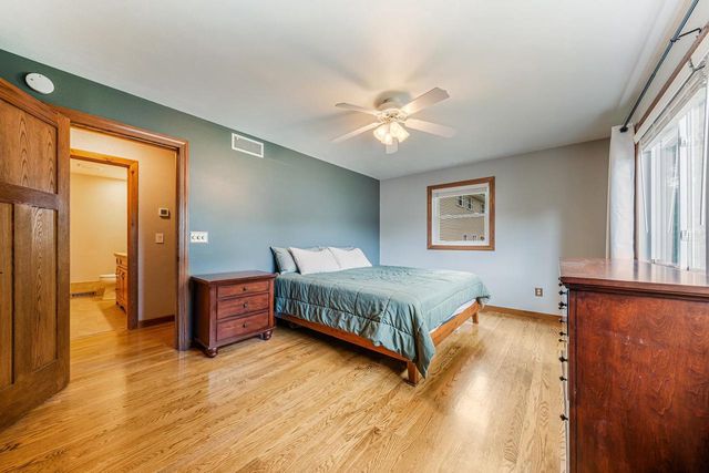 2104 HAZEL STREET, Oshkosh, WI 54901