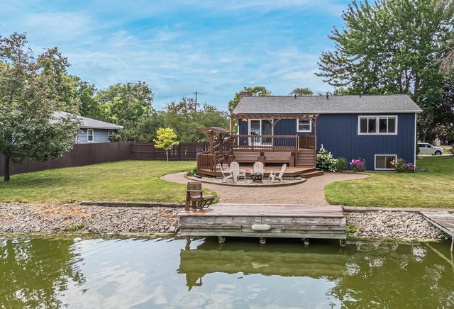 2104 HAZEL STREET, Oshkosh, WI 54901