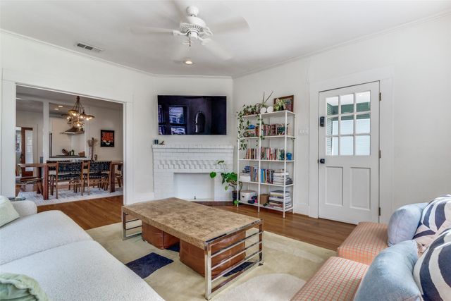 5343 Goodwin Avenue, Dallas, TX 75206