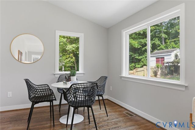 7740 Surreywood Dr, Chesterfield, VA 23235
