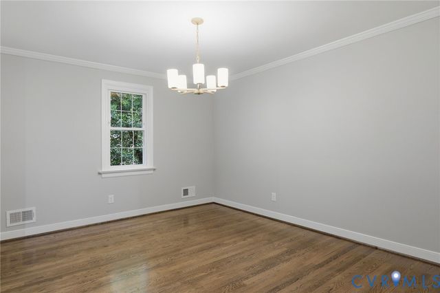 7740 Surreywood Dr, Chesterfield, VA 23235