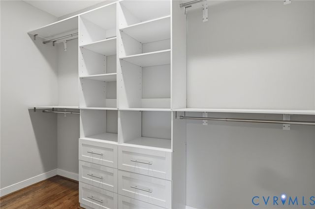 7740 Surreywood Dr, Chesterfield, VA 23235