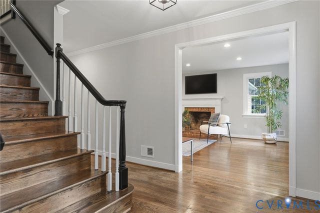 7740 Surreywood Dr, Chesterfield, VA 23235