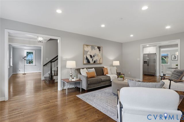 7740 Surreywood Dr, Chesterfield, VA 23235