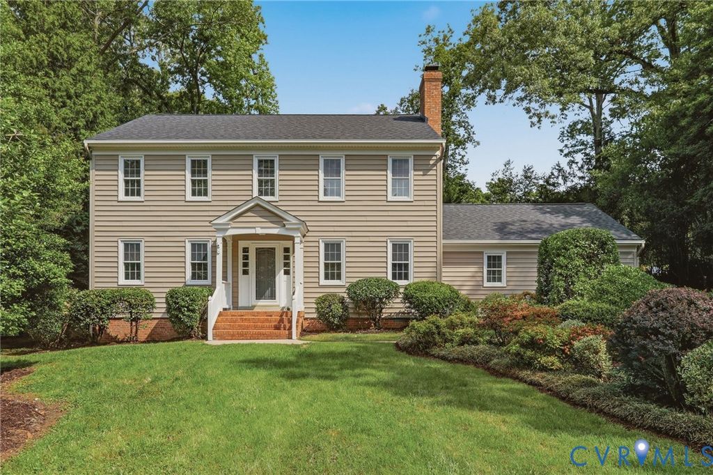 7740 Surreywood Dr, Chesterfield, VA 23235