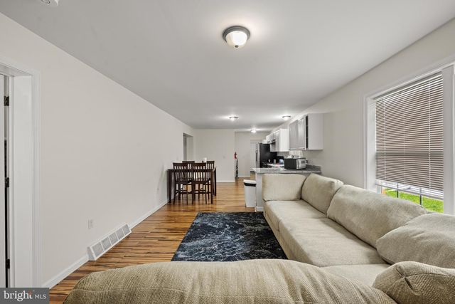229 CHURCH ST, Williamstown, NJ 08094