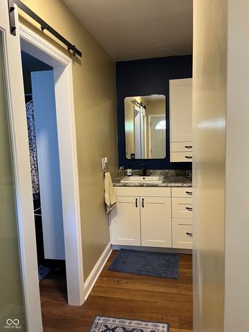 450 S Valley Lane, Greenwood, IN 46142