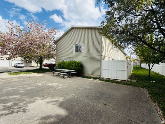 3484 S 200 E, Salt Lake City, UT 84115