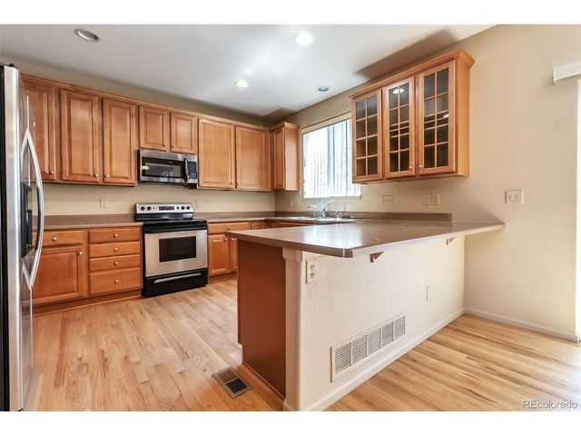 10287 Waco Ct, Commerce City, CO 80022