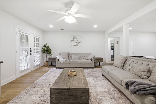 1510 Austrian Road, Grand Prairie, TX 75050