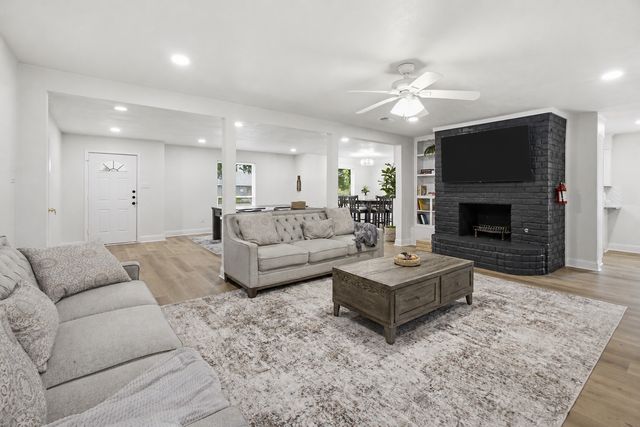 1510 Austrian Road, Grand Prairie, TX 75050
