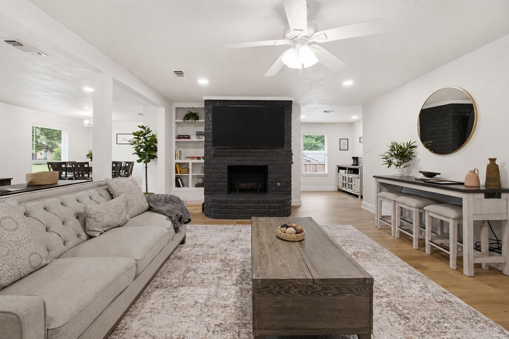 1510 Austrian Road, Grand Prairie, TX 75050