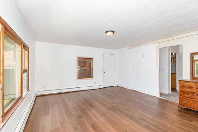 7388 W Esmond Road, Hale, MI 48739