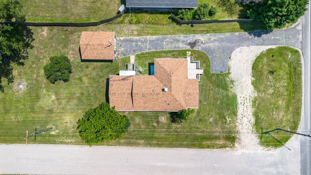 7388 W Esmond Road, Hale, MI 48739