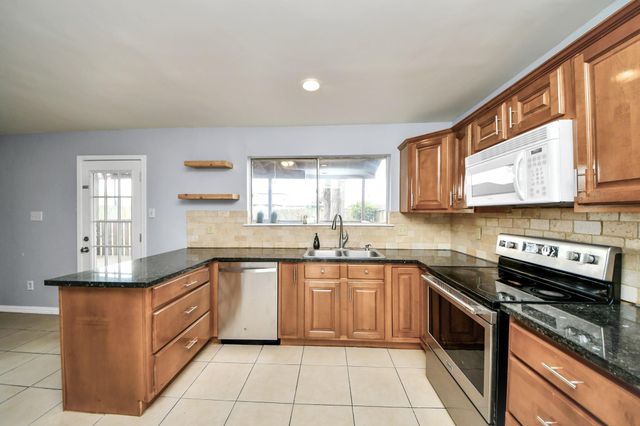 23927 Verngate Drive, Spring, TX 77373