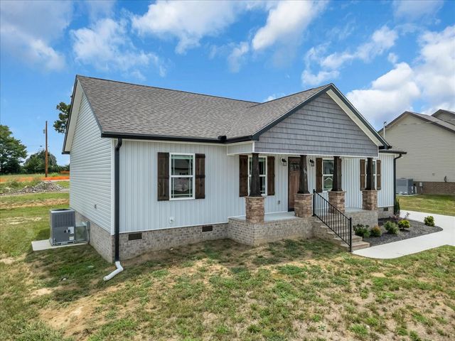 109 Demombreum Circle, Shelbyville, TN 37160