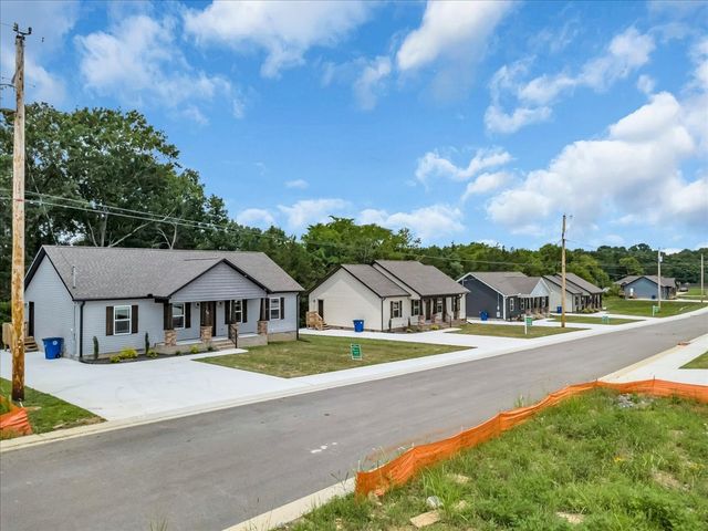 109 Demombreum Circle, Shelbyville, TN 37160