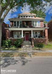 914 Beaconsfield Street 4, Grosse Pointe, MI 48230
