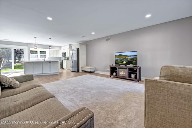 521 San Juan Drive, Toms River, NJ 08753