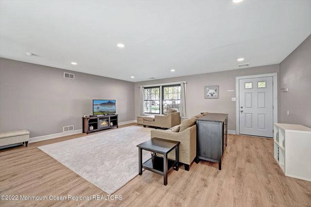 521 San Juan Drive, Toms River, NJ 08753
