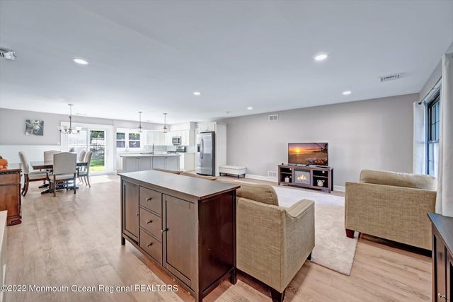 521 San Juan Drive, Toms River, NJ 08753
