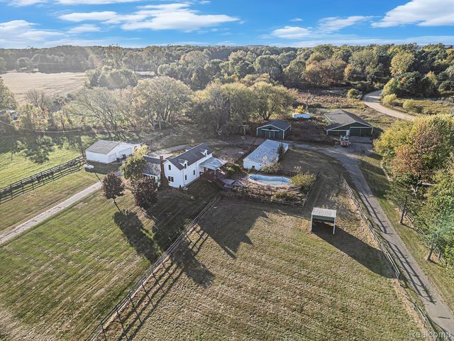 11295 E Lytle Road, Venice Township, MI 48449