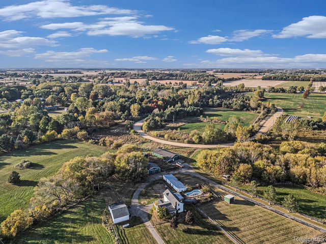 11295 E Lytle Road, Venice Township, MI 48449