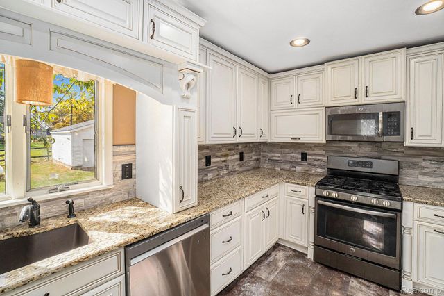 11295 E Lytle Road, Venice Township, MI 48449