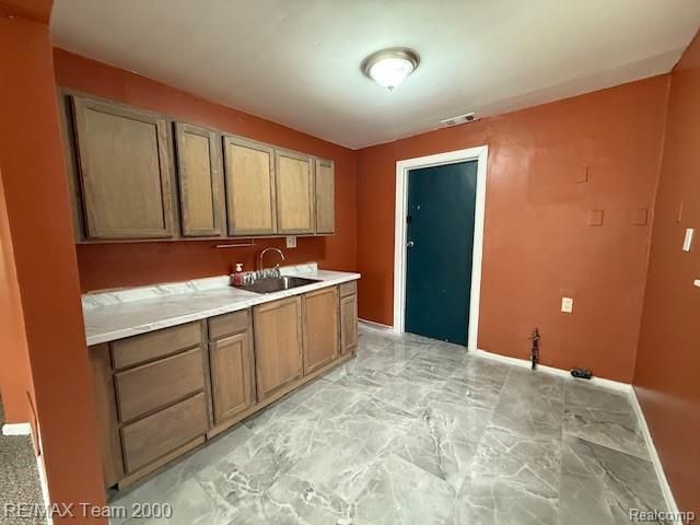 26174 Kitch Street, Inkster, MI 48141