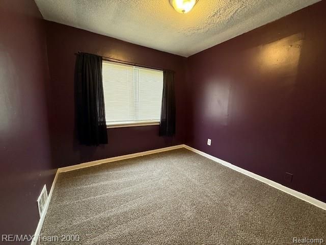 26174 Kitch Street, Inkster, MI 48141