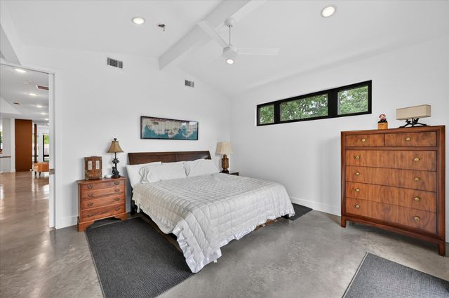 6434 County Road 304, Grandview, TX 76050