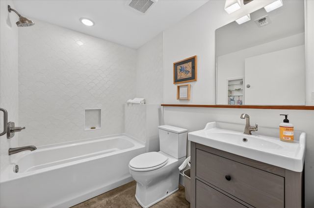 6434 County Road 304, Grandview, TX 76050