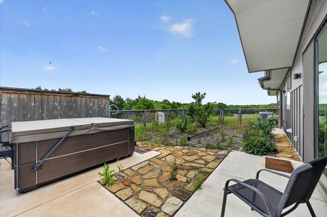 6434 County Road 304, Grandview, TX 76050